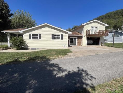 908 N Main Avenue Weston WV 26452