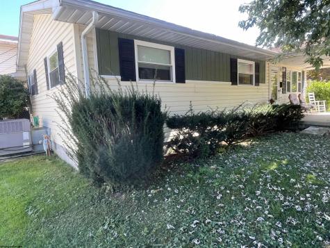 908 N Main Avenue Weston WV 26452