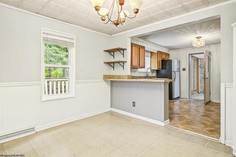 821 Idlewood Drive Morgantown WV 26505