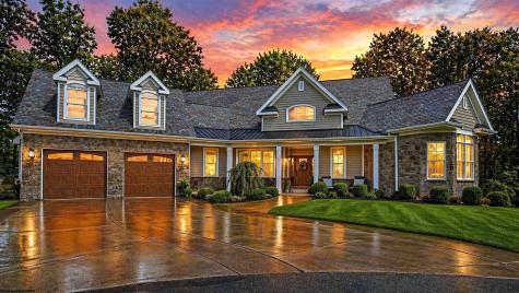 2057 Jackson Iron Circle Morgantown WV 26058