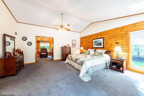 102 Country Club Court Terra Alta WV 26764
