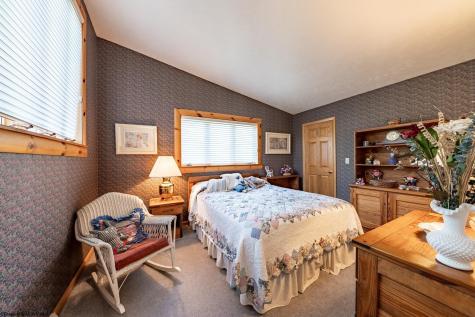 102 Country Club Court Terra Alta WV 26764
