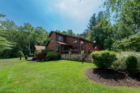 102 Country Club Court Terra Alta WV 26764