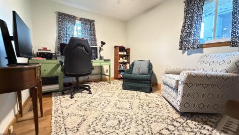 515 Pennsylvania Avenue Nutter Fort WV 26301