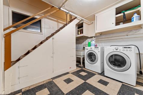 265 Waitman Street Morgantown WV 26501