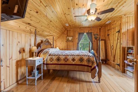 718 Trap Springs Road Grafton WV 26354