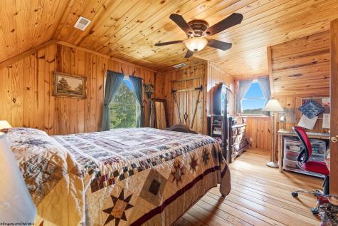 718 Trap Springs Road Grafton WV 26354
