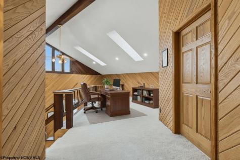 32 St James Drive Clarksburg WV 26301