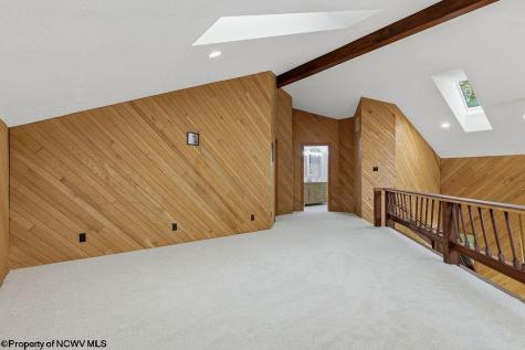 32 St James Drive Clarksburg WV 26301