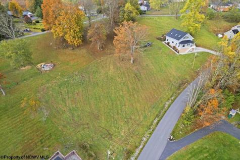 32 St James Drive Clarksburg WV 26301