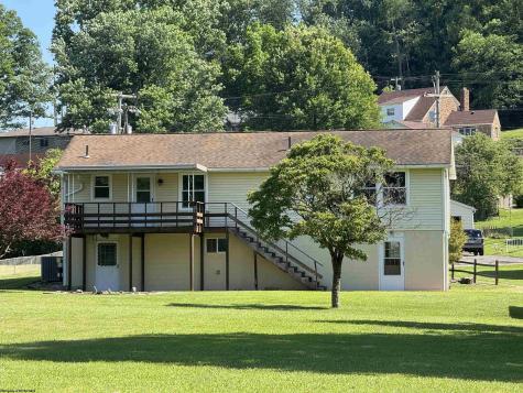 1414 Beech Lane Fairmont WV 26554