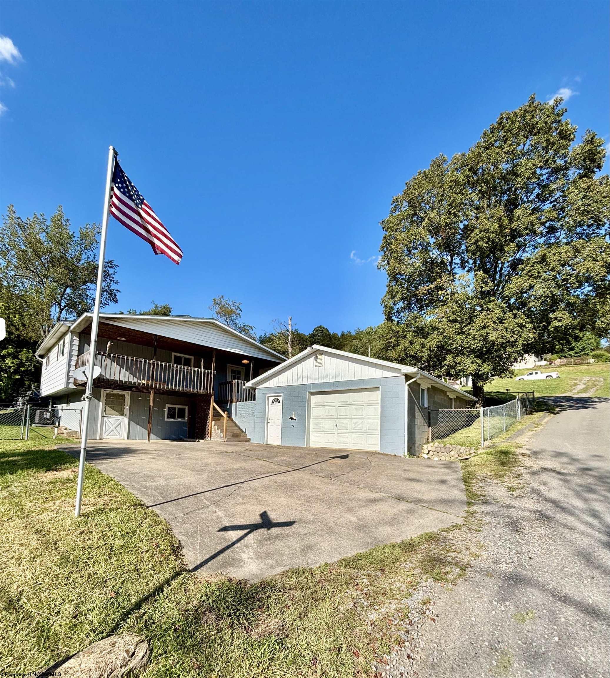 213 Ivy Street Morgantown WV 26501