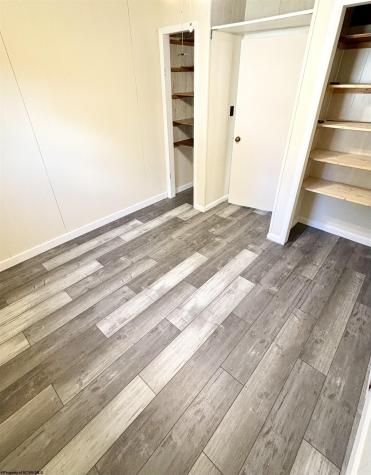 213 Ivy Street Morgantown WV 26501