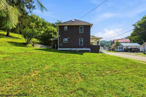 227 Diamond Street Elkins WV 26241