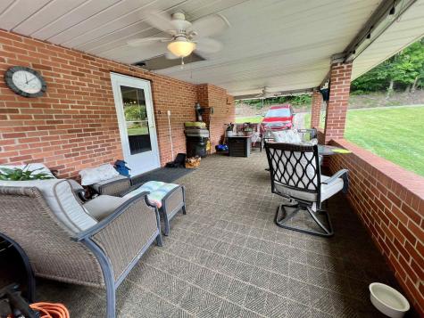 4109 Chapel Road Gassaway WV 26624