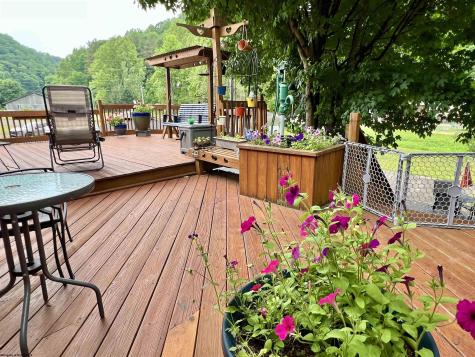 4109 Chapel Road Gassaway WV 26624