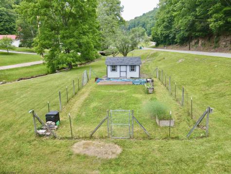 4109 Chapel Road Gassaway WV 26624