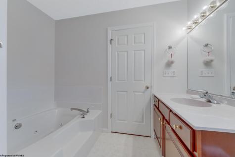 1010 Ashton Drive Morgantown WV 26508