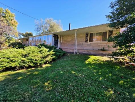 300 N Toy Street Terra Alta WV 26764