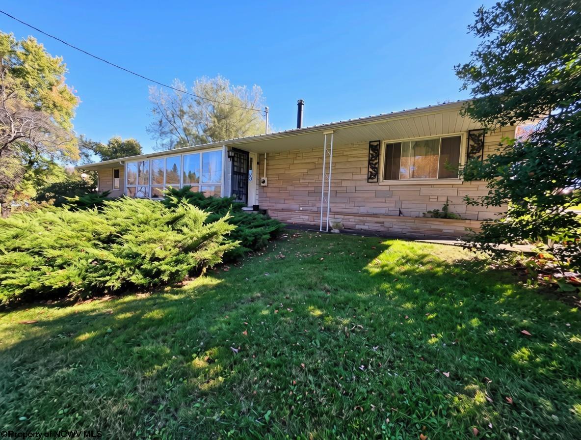 300 N Toy Street Terra Alta WV 26764