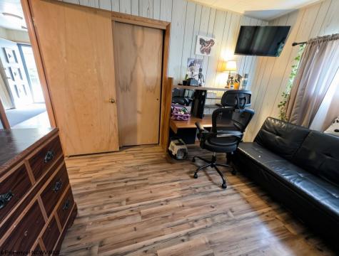 300 N Toy Street Terra Alta WV 26764