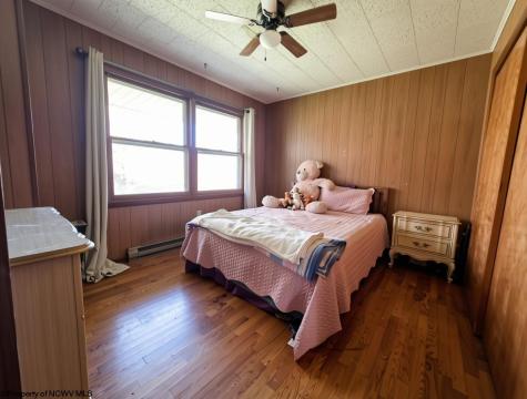 300 N Toy Street Terra Alta WV 26764