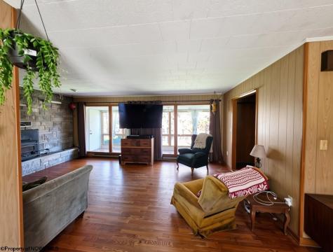300 N Toy Street Terra Alta WV 26764