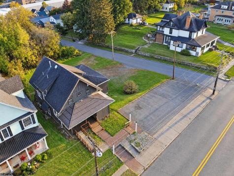 1207 Morgantown Avenue Fairmont WV 26554