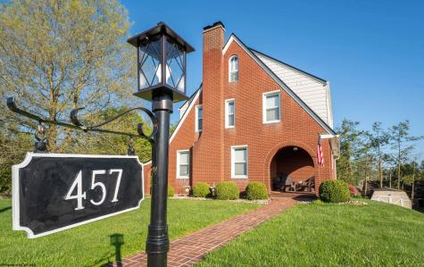 457 Rotary Street Morgantown WV 26505