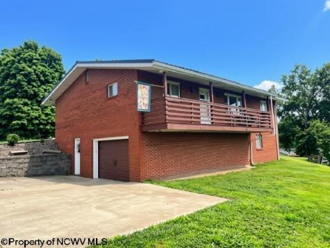 197 Shenandoah Drive Fairmont WV 26554