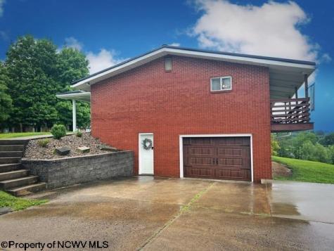 197 Shenandoah Drive Fairmont WV 26554