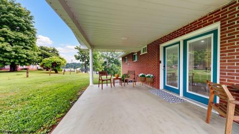 197 Shenandoah Drive Fairmont WV 26554