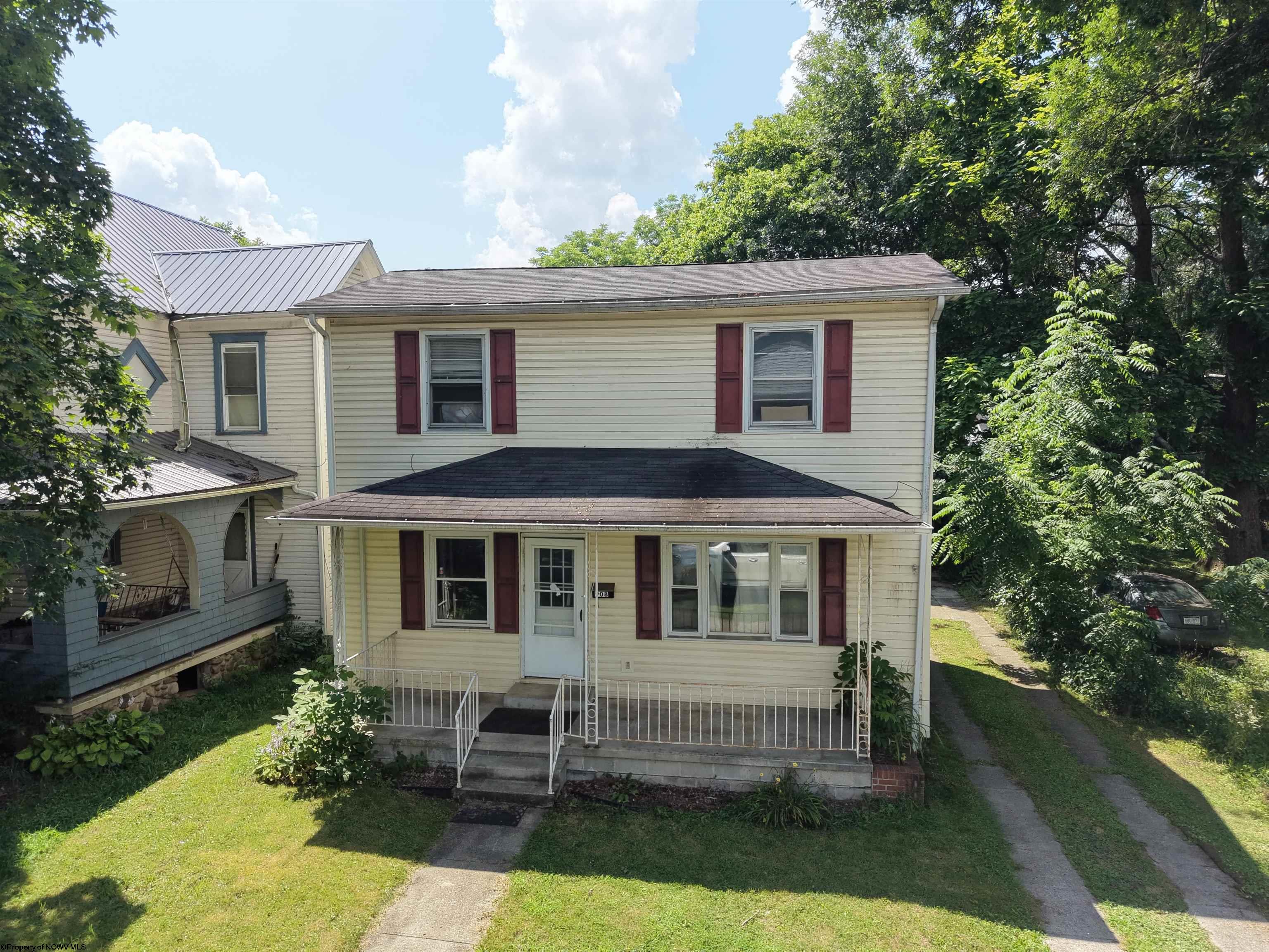 908 S Henry Avenue Elkins WV 26241