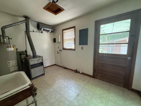 908 S Henry Avenue Elkins WV 26241