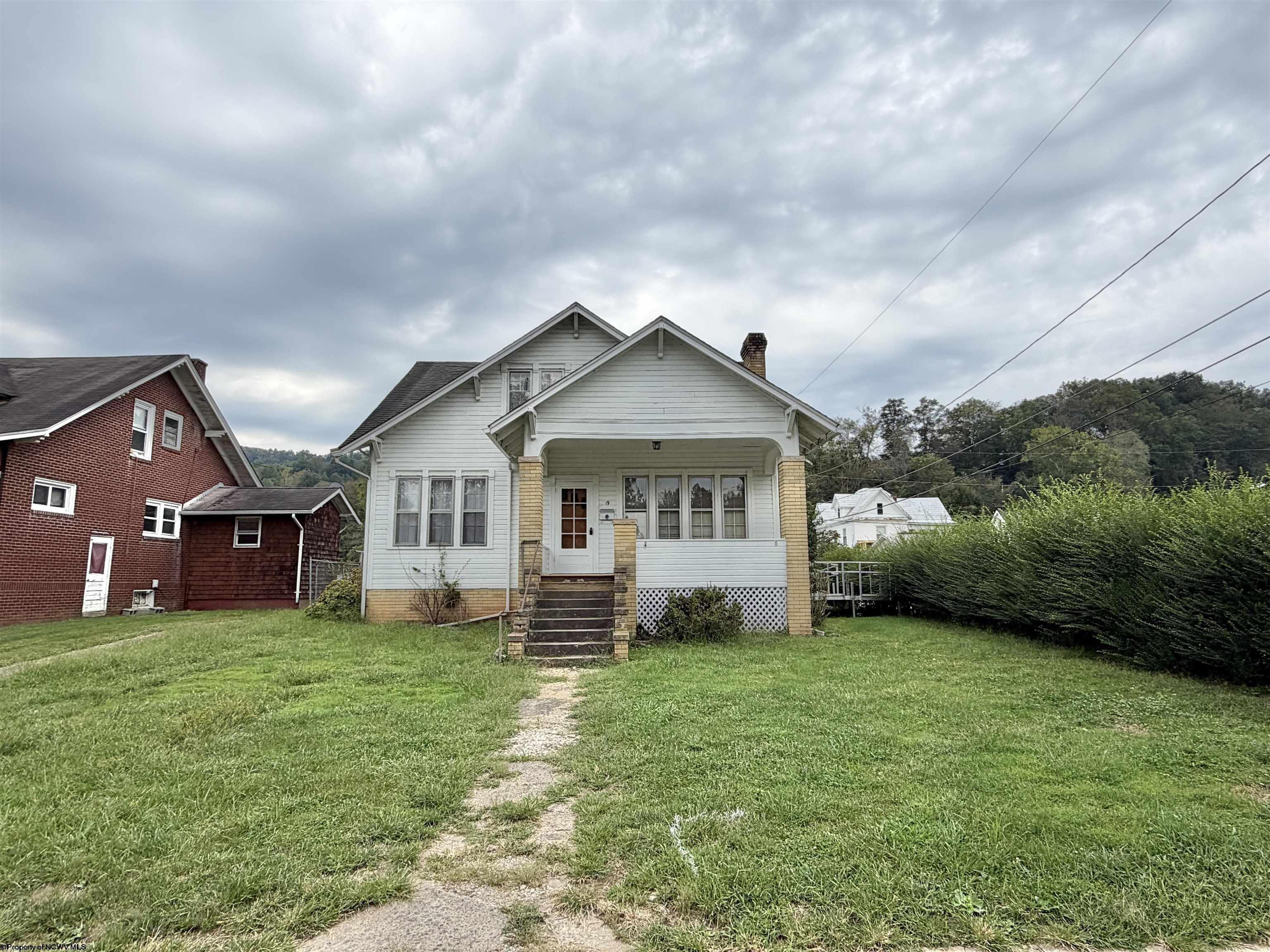 19 Brooklyn Drive Glenville WV 26351