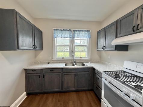 19 Brooklyn Drive Glenville WV 26351