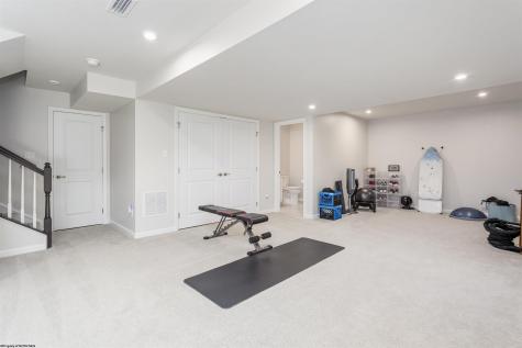 216 Dolly Lane Morgantown WV 26505