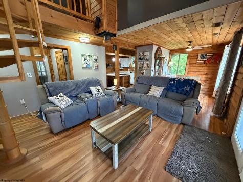 621 Gaston Manor Jane Lew WV 26378