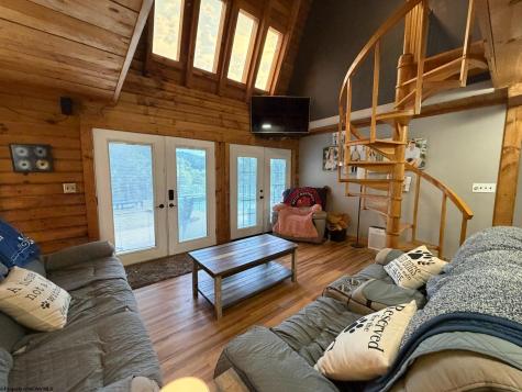621 Gaston Manor Jane Lew WV 26378