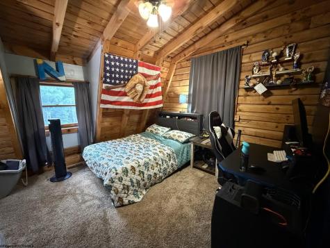 621 Gaston Manor Jane Lew WV 26378
