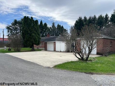 81 Pine Circle Drive Elkins WV 26241