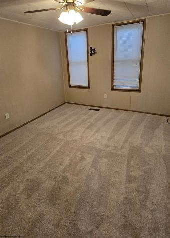 992 W Pike Street Clarksburg WV 26301