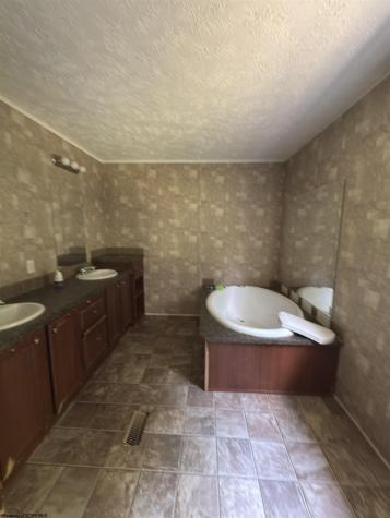 1293 Flag Run Road Clarksburg WV 26301