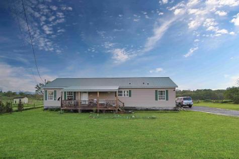 1003 Brandonville Pike Terra Alta WV 26764