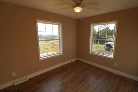 1003 Brandonville Pike Terra Alta WV 26764