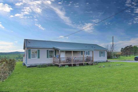 1003 Brandonville Pike Terra Alta WV 26764