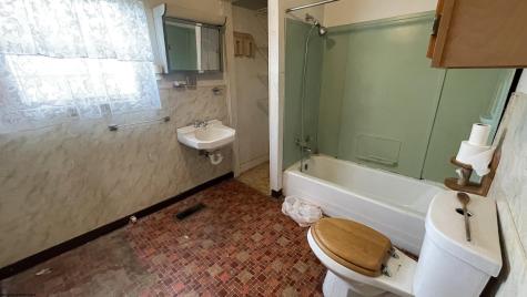 112 Thorn Stop Circle Clarksburg WV 26330