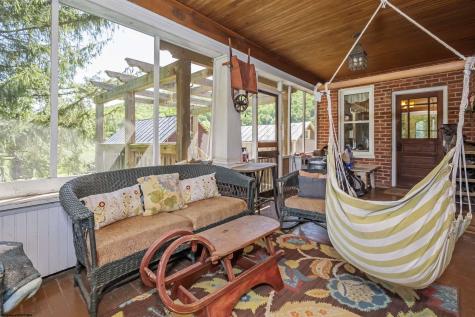 187 Leonard Lane Franklin WV 26807-7044