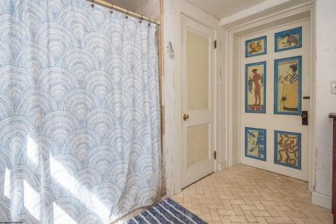 187 Leonard Lane Franklin WV 26807-7044