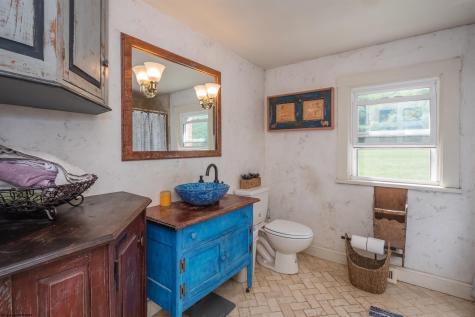 187 Leonard Lane Franklin WV 26807-7044